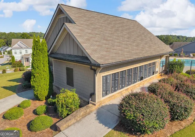 Photo 4 of Single family home for sale at 7720 Silk Tree Pointe, Braselton, GA 30517 | MLS# 10849591 | Listing updated on 2026-10-03