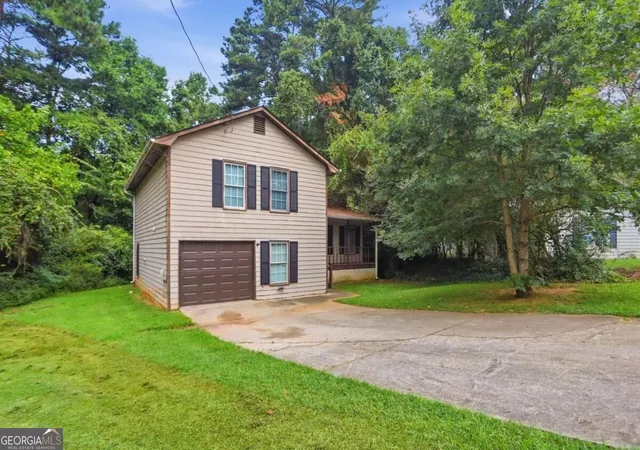 Photo 1 of Single family home for sale at 5565 Westberry Ln, Norcross, GA 30071 | MLS# 10852703 | Listing updated on 2026-10-08