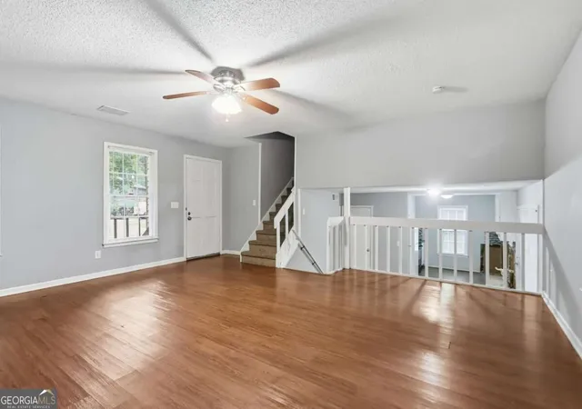 Photo 3 of Single family home for sale at 5565 Westberry Ln, Norcross, GA 30071 | MLS# 10852703 | Listing updated on 2026-10-08