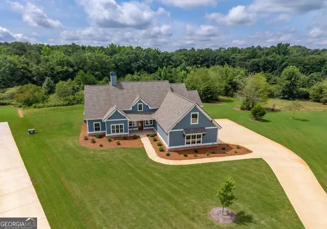 Photo 2 of Sale Pending at 345 Woodfin Way, Social Circle, GA 30025 | MLS# 10837493 | Listing updated on 2026-09-08