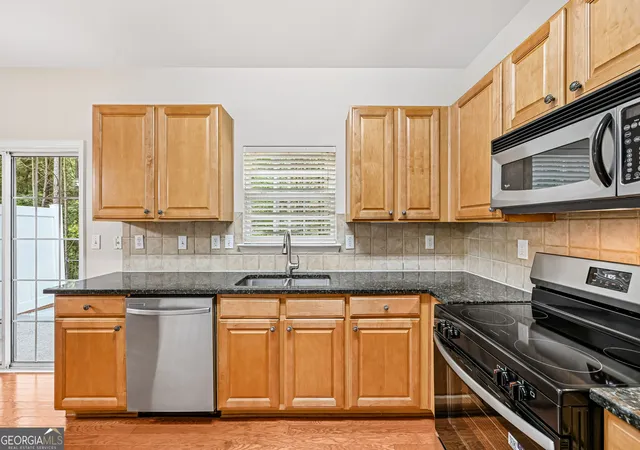 Photo 1 of Townhouse for sale at 2061 Meadow Peak Rd, Duluth, GA 30097 | MLS# 10872632 | Listing updated on 2026-10-28