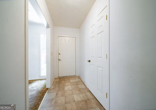 Photo 3 of Single family home for sale at 3215 Melrose Dr, Columbus, GA 31906 | MLS# 10850584 | Listing updated on 2026-10-05