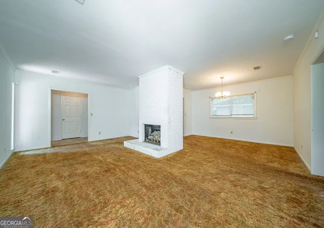 Photo 3 of Single family home for sale at 3215 Melrose Dr, Columbus, GA 31906 | MLS# 10850584 | Listing updated on 2026-10-05