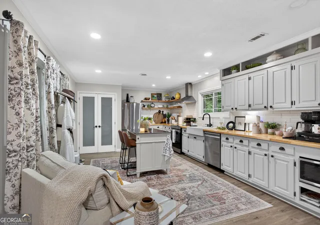 Photo 4 of Single family home for sale at 103 Pineneedle Dr, Westminster, SC 29693 | MLS# 10810057 | Listing updated on 2026-09-18