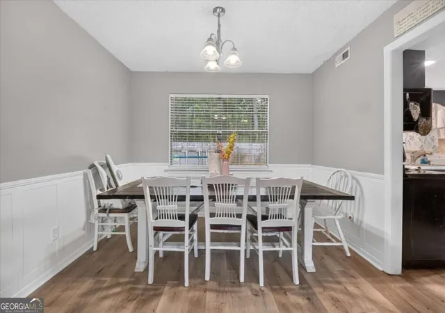 Photo 4 of Single family home for sale at 1334 Forest Lake Dr, Hinesville, GA 31313 | MLS# 10843246 | Listing updated on 2026-09-10