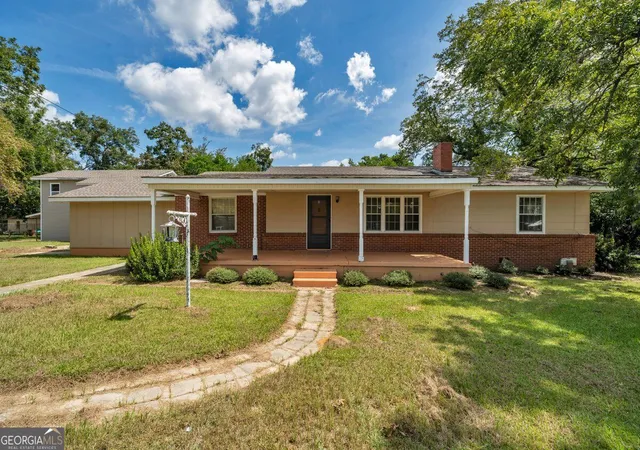 Photo 1 of Single family home for sale at 1102 North 3rd St, Cordele, GA 31015 | MLS# 10848360 | Listing updated on 2026-09-23
