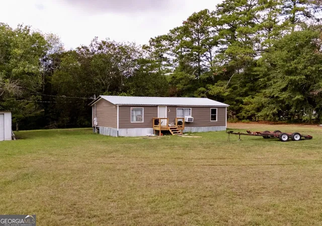 Photo 1 of Single family home for sale at 10 Farm Rd, Taylorsville, GA 30178 | MLS# 10853357 | Listing updated on 2026-09-25