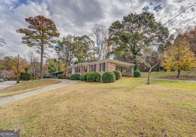 Photo 2 of Single family home for sale at 7111 Indian Creek Cir Sw, Covington, GA 30014 | MLS# 10733258 | Listing updated on 2026-09-18