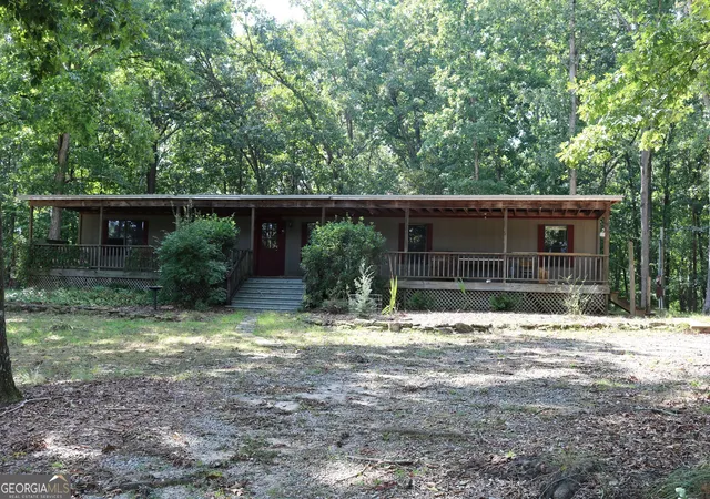 Photo 2 of Single family home for sale at 2096 Roy Woods Rd, Comer, GA 30629 | MLS# 10848716 | Listing updated on 2026-10-02