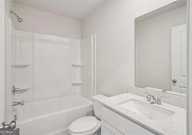 Photo 3 of Single family home for sale at 136 Enclave Dr, Villa Rica, GA 30180 | MLS# 10853073 | Listing updated on 2026-09-25