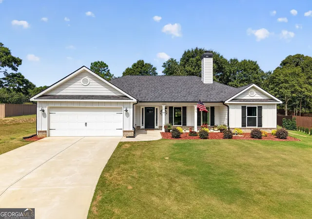 Photo 1 of Single family home for sale at 103 Advent Dr, Winder, GA 30680 | MLS# 10850387 | Listing updated on 2026-10-05