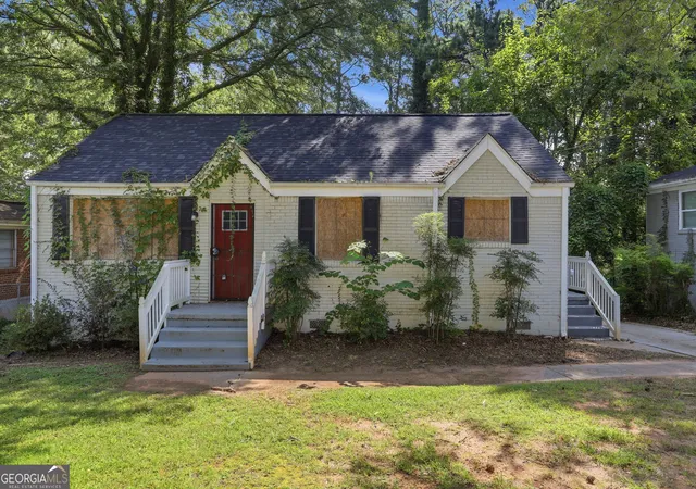 Photo 1 of Single family home for sale at 2096 Dellwood Pl, Decatur, GA 30032 | MLS# 10832669 | Listing updated on 2026-09-23
