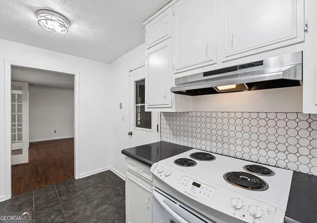 Photo 2 of Single family home for sale at 750 Dunleith Ct, Stone Mountain, GA 30083 | MLS# 10842207 | Listing updated on 2026-09-09