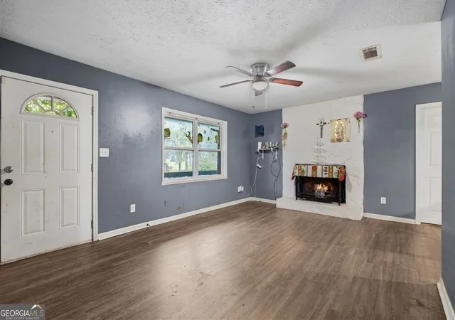 Photo 3 of Single family home for sale at 541 Carithers Rd, Lawrenceville, GA 30046 | MLS# 10851588 | Listing updated on 2026-10-07