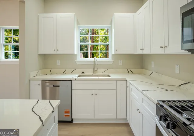 Photo 2 of Single family home for sale at 177 Harriette Dr, Stockbridge, GA 30281 | MLS# 10834545 | Listing updated on 2026-09-24
