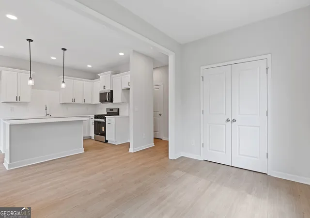 Photo 4 of Townhouse for sale at 379 Summerville Ln #12, Athens, GA 30606 | MLS# 10805985 | Listing updated on 2026-09-24