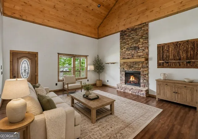 Photo 2 of Single family home for sale at 78 Lake Top Ln, Ellijay, GA 30540 | MLS# 10872583 | Listing updated on 2026-10-28