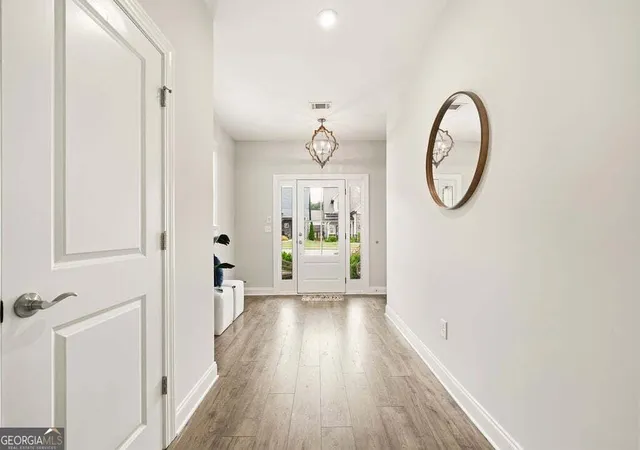 Photo 3 of Sale Pending at 167 Mountain Blvd, Jasper, GA 30143 | MLS# 10844758 | Listing updated on 2026-10-07