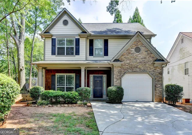 Photo 2 of Single family home for sale at 1131 3rd Street, Stone Mountain, GA 30083 | MLS# 10839122 | Listing updated on 2026-09-17