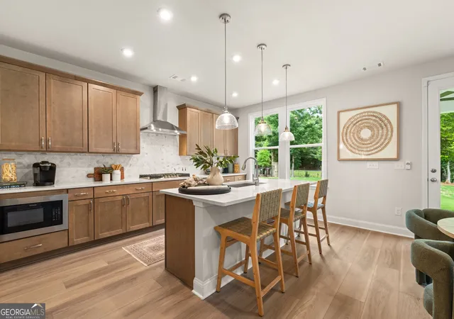 Photo 4 of Single family home for sale at 6954 Melody Ridge Rd, Buford, GA 30518 | MLS# 10833206 | Listing updated on 2026-10-27