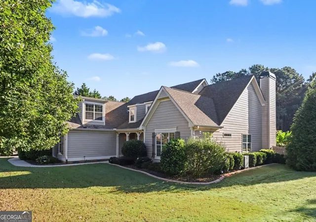 Photo 3 of Sale Pending at 12 Water Oak Dr, Sharpsburg, GA 30277 | MLS# 10846448 | Listing updated on 2026-10-05