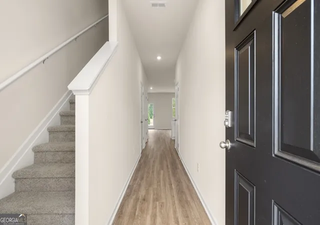 Photo 2 of Townhouse for sale at 2256 Moss Hill Rd, Stone Mountain, GA 30088 | MLS# 10828838 | Listing updated on 2026-09-04