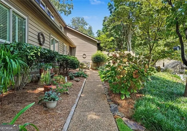 Photo 4 of Condo for sale at 4173 D'youville Tr, Atlanta, GA 30341 | MLS# 10838492 | Listing updated on 2026-09-02