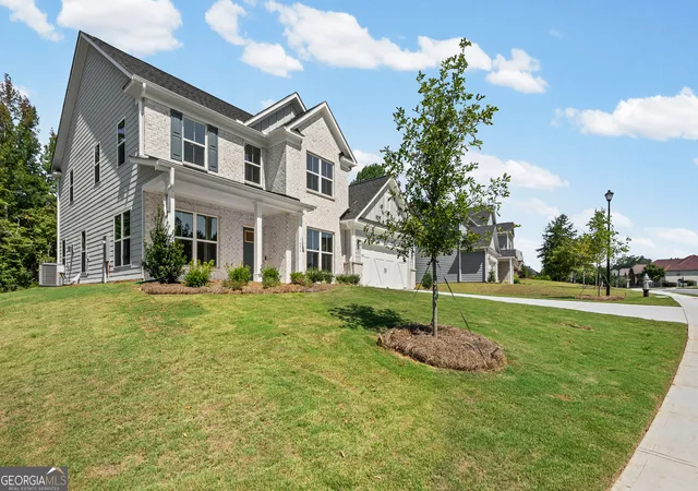 Photo 2 of Single family home for sale at 1606 Waterchase Dr, Dacula, GA 30019 | MLS# 10817964 | Listing updated on 2026-10-06