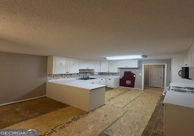 Photo 4 of Single family home for sale at 206 Southern Walk Cir, Gray, GA 31032 | MLS# 10822704 | Listing updated on 2026-09-29