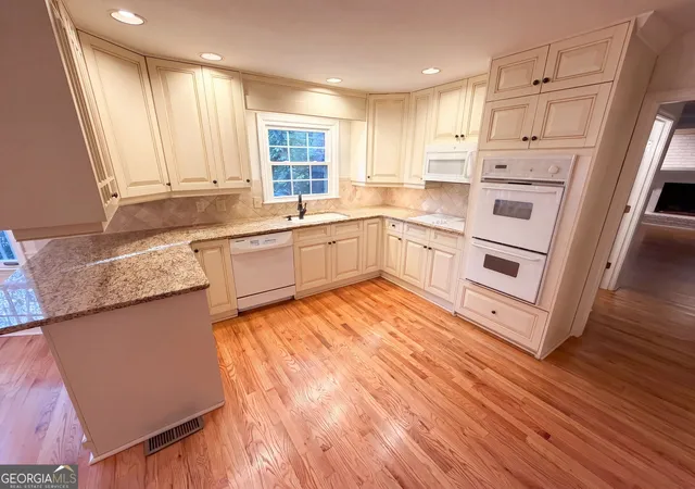 Photo 2 of Single family home for sale at 1127 Aurora Ct, Atlanta, GA 30338 | MLS# 10848607 | Listing updated on 2026-09-21