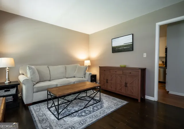 Photo 3 of Single family home for sale at 192 Brownwood Dr, Hull, GA 30646 | MLS# 10841942 | Listing updated on 2026-09-08