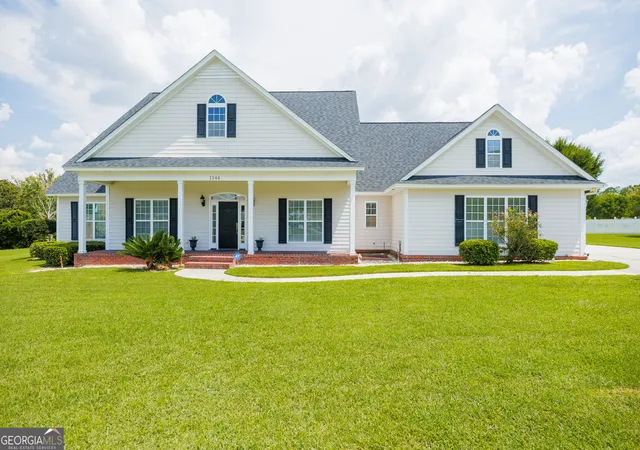 Photo 1 of Sale Pending at 1344 Winding Ridge Cir, Valdosta, GA 31605 | MLS# 10847444 | Listing updated on 2026-09-29