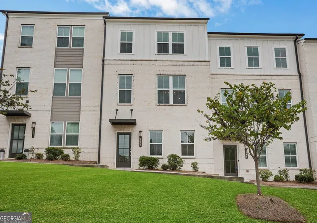 Townhouse for sale at 3410 Hardy St, Duluth, GA 30096 | MLS# 10848342