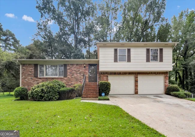 Photo 1 of Single family home for sale at 2367 Lake Jodeco Rd, Jonesboro, GA 30236 | MLS# 10845681 | Listing updated on 2026-09-28