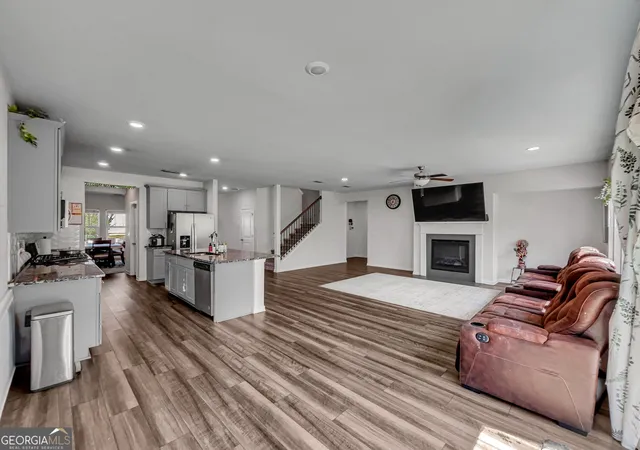 Photo 2 of Single family home for sale at 5880 Hackberry Ln, Braselton, GA 30517 | MLS# 10831219 | Listing updated on 2026-09-18