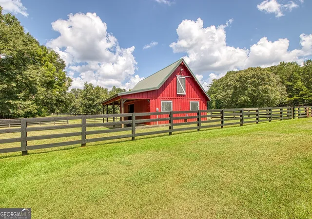 Photo 3 of Single family home for sale at 792 Fincher Rd, Moreland, GA 30259 | MLS# 10838258 | Listing updated on 2026-09-16
