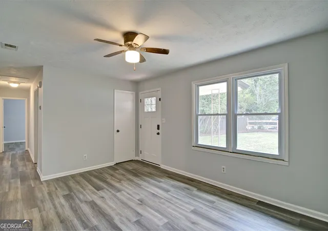 Photo 3 of Single family home for sale at 3939 Morris Cir, Douglasville, GA 30135 | MLS# 10848315 | Listing updated on 2026-09-23