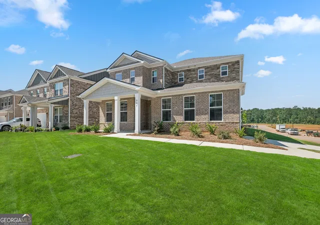 Photo 3 of Single family home for sale at 397 Enchanted Springs Ct, Mcdonough, GA 30253 | MLS# 10815021 | Listing updated on 2026-09-28