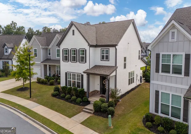 Photo 1 of Single family home for sale at 5200 Parkwood Dr, Flowery Branch, GA 30542 | MLS# 10851607 | Listing updated on 2026-10-07