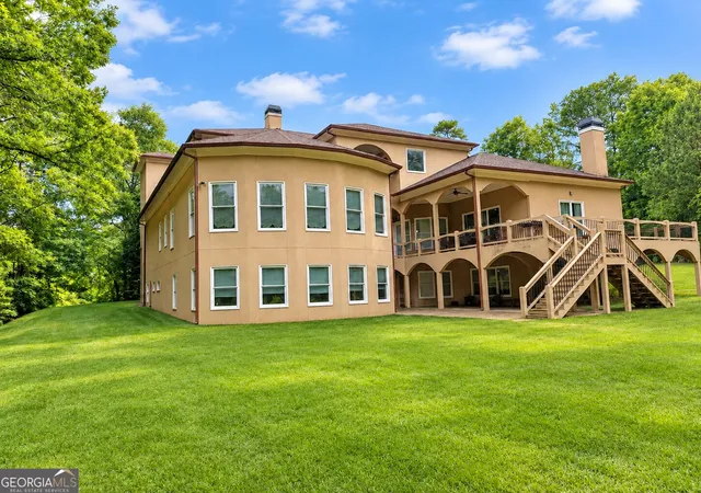 Photo 3 of Mansion for sale at 1824 Gateway Dr, Loganville, GA 30052 | MLS# 10842399 | Listing updated on 2026-09-10