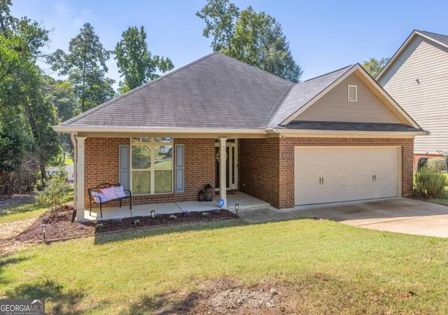 Photo 2 of Sale Pending at 1312 Woodville Ct, Columbus, GA 31904 | MLS# 10846282 | Listing updated on 2026-09-19