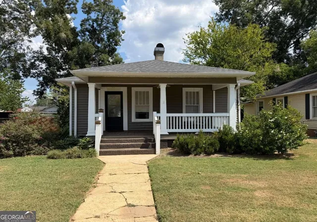 Photo 1 of Single family home for sale at 130 Marshall St, Cedartown, GA 30125 | MLS# 10841393 | Listing updated on 2026-10-07