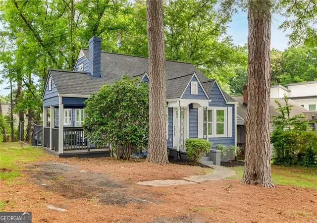 Photo 2 of Single family home for sale at 1238 Trenton St SE, Atlanta, GA 30316 | MLS# 10873191 | Listing updated on 2026-10-24