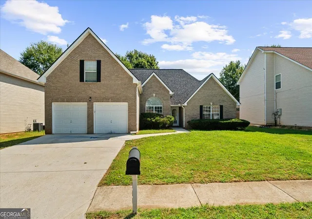 Photo 1 of Single family home for sale at 1457 Shelnut Ct, Hampton, GA 30228 | MLS# 10842935 | Listing updated on 2026-09-10