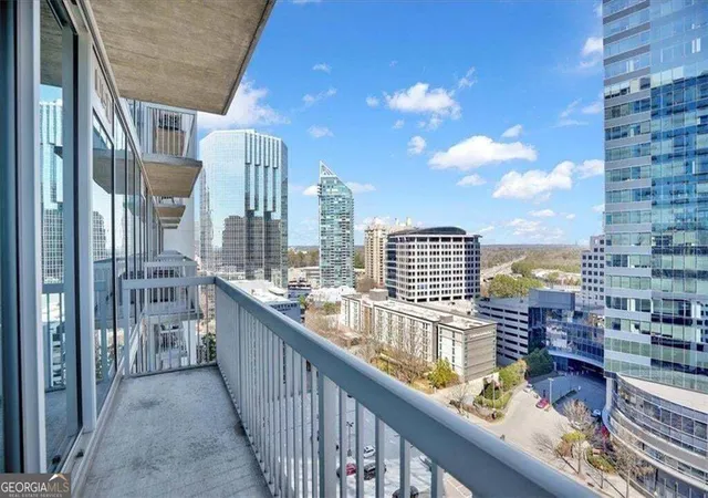 Photo 2 of Condo for sale at 3324 Peachtree Rd Ne #1307, Atlanta, GA 30326 | MLS# 10852414 | Listing updated on 2026-10-08