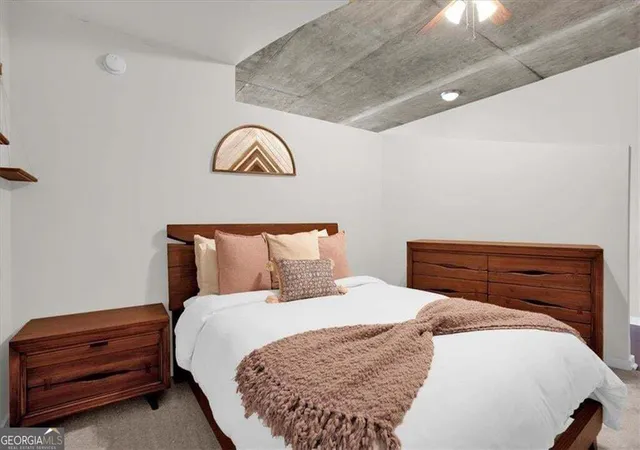Photo 3 of Condo for sale at 3324 Peachtree Rd NE #1307, Atlanta, GA 30326 | MLS# 10852414 | Listing updated on 2026-10-08