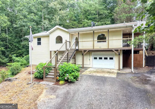 Photo 1 of Single family home for sale at 553 Grayce Ln, Hiawassee, GA 30546 | MLS# 10824330 | Listing updated on 2026-09-14