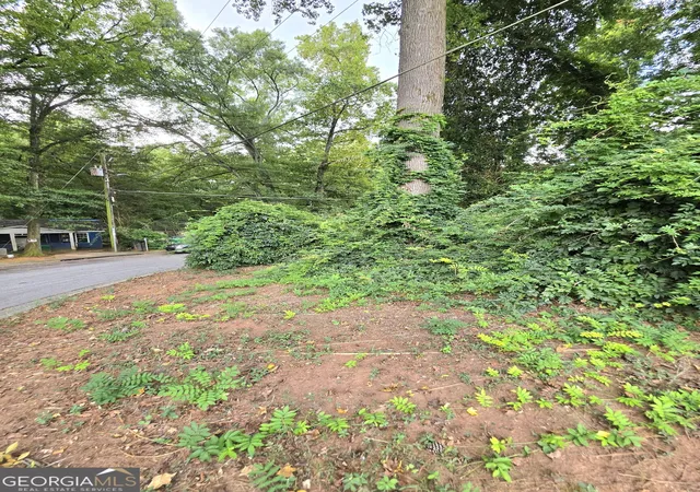 Photo 1 of Sale Pending at 546 Dixon St, Scottdale, GA 30079 | MLS# 10844465 | Listing updated on 2026-09-14