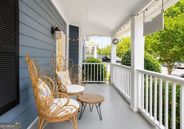 Photo 2 of Single family home for sale at 195 Laurel Ave Sw, Atlanta, GA 30314 | MLS# 10798071 | Listing updated on 2026-09-10