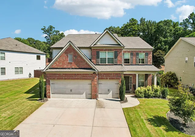 Photo 2 of Single family home for sale at 5825 Willow Oak Pass, Cumming, GA 30040 | MLS# 10813261 | Listing updated on 2026-09-10